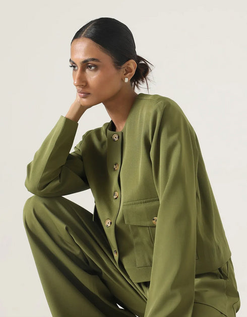 SHORT TAILORED JACKET